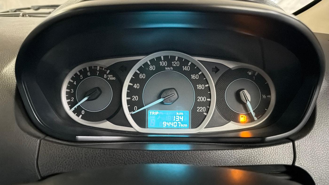 2017 Ford Figo Aspire TITANIUM 1.2 PETROL, Petrol, Manual, 94,397 km, Odometer Image