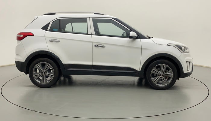 2017 Hyundai Creta SX PLUS AT 1.6 PETROL, Petrol, Automatic, 90,860 km, Right Side View