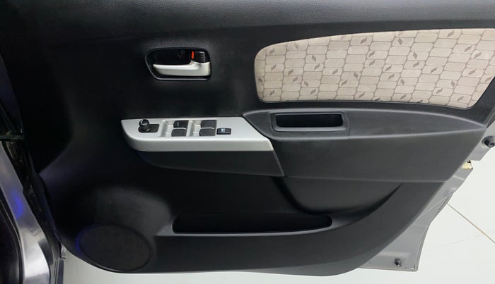 2016 Maruti Wagon R 1.0 VXI, Petrol, Manual, 53,752 km, Driver Side Door Panels Control