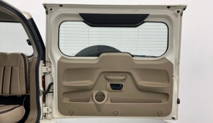 2017 Mahindra TUV300 T8, Diesel, Manual, 61,448 km, Boot Door Open