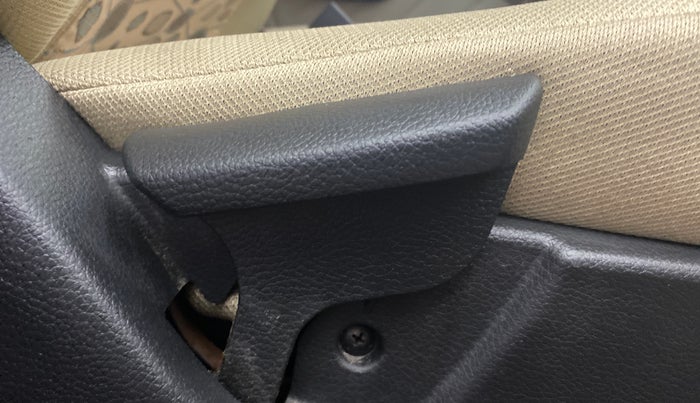 2014 Hyundai Eon D-LITE+, Petrol, Manual, 22,500 km, Driver Side Adjustment Panel