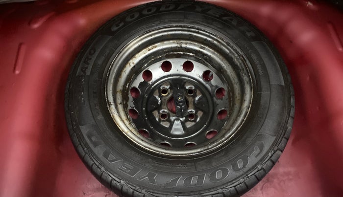 2014 Hyundai Eon D-LITE+, Petrol, Manual, 22,500 km, Spare Tyre