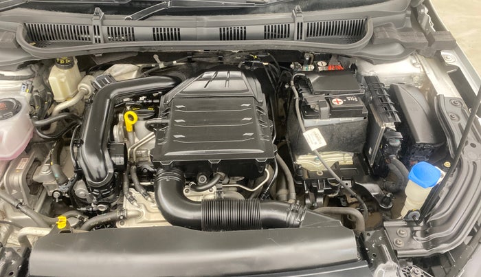 2023 Skoda SLAVIA STYLE 1.0L TSI MT, Petrol, Manual, 17,644 km, Engine View - Left