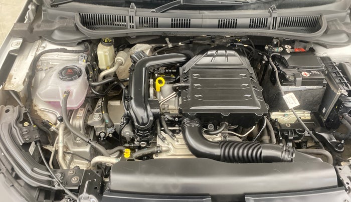 2023 Skoda SLAVIA STYLE 1.0L TSI MT, Petrol, Manual, 17,644 km, Engine View - Right