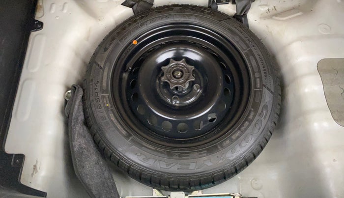 2017 Hyundai Grand i10 SPORTZ 1.2 KAPPA VTVT, Petrol, Manual, 1,36,006 km, Spare Tyre