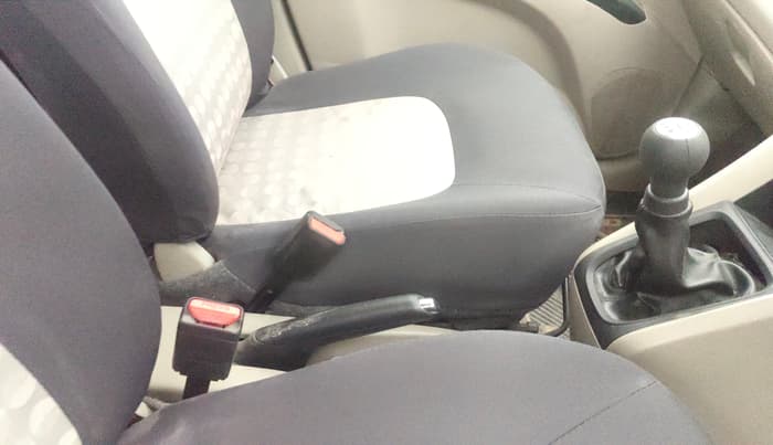 2017 Maruti Celerio VXI CNG, CNG, Manual, 58,191 km, Gear Lever