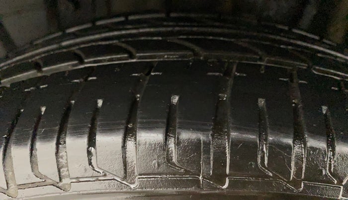 2022 Tata TIGOR XZ PLUS CNG, CNG, Manual, 26,604 km, Left Rear Tyre Tread