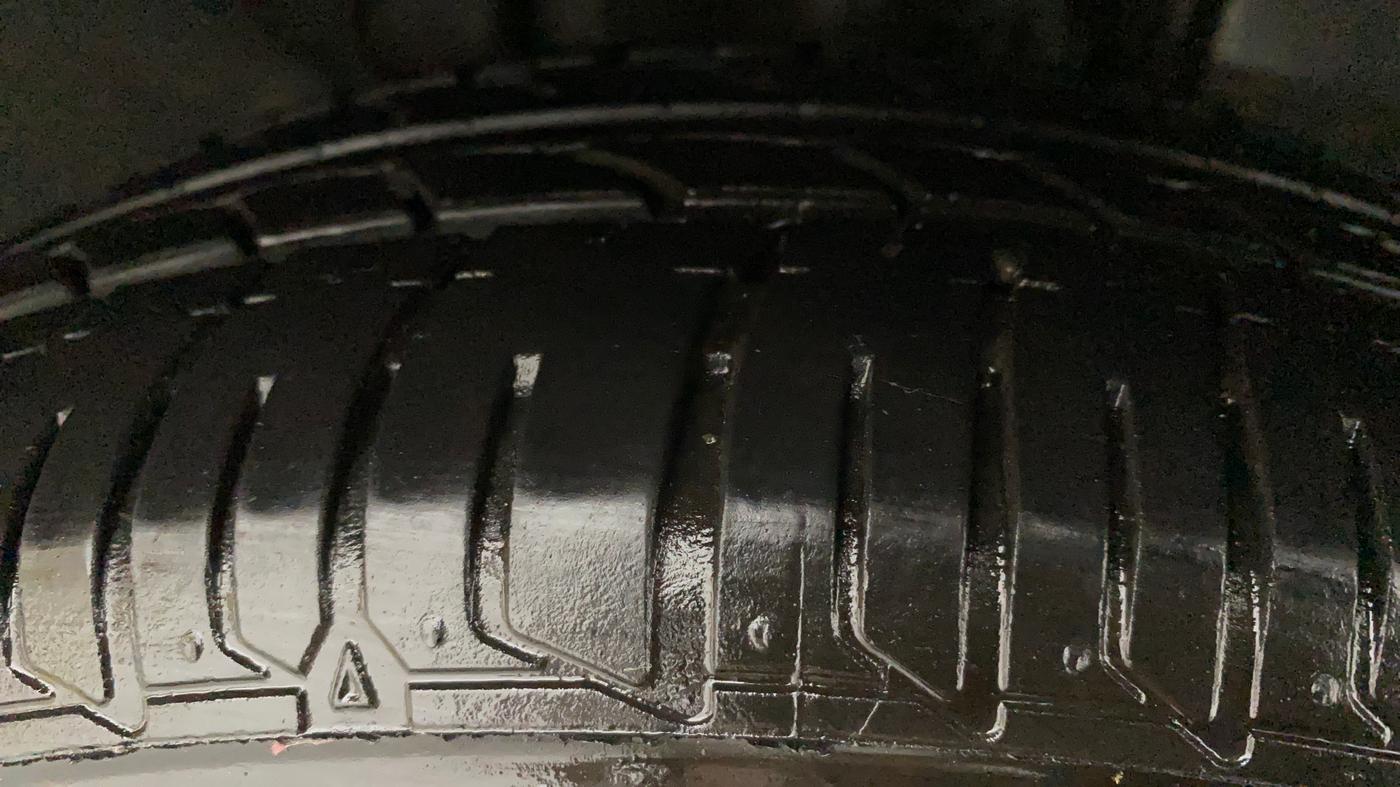 2022 Tata TIGOR XZ PLUS CNG, CNG, Manual, 26,604 km, Right Front Tyre Tread