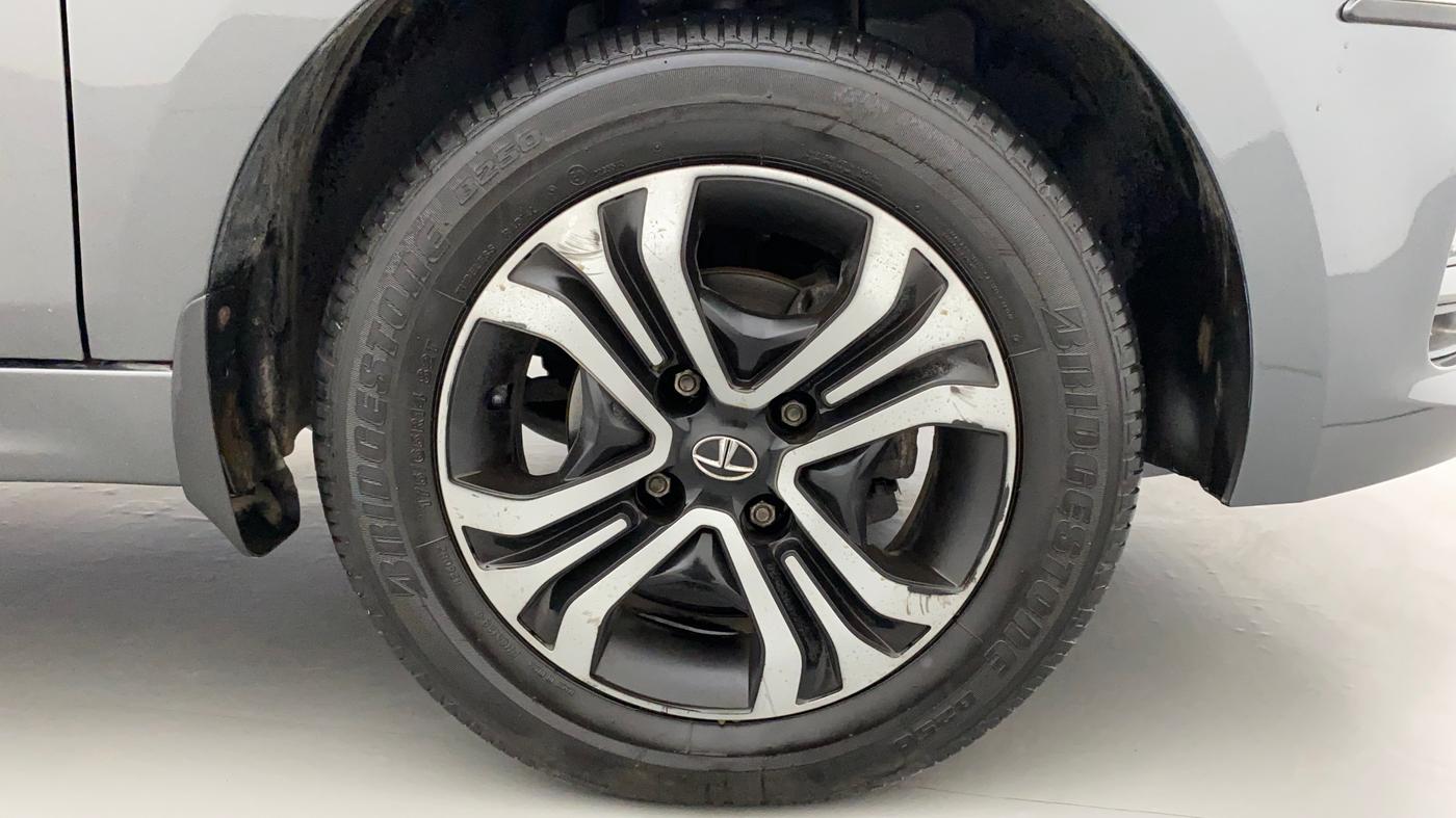 2022 Tata TIGOR XZ PLUS CNG, CNG, Manual, 26,604 km, Right Front Wheel
