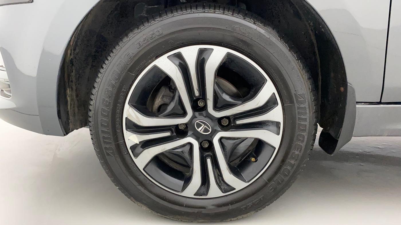 2022 Tata TIGOR XZ PLUS CNG, CNG, Manual, 26,604 km, Left Front Wheel