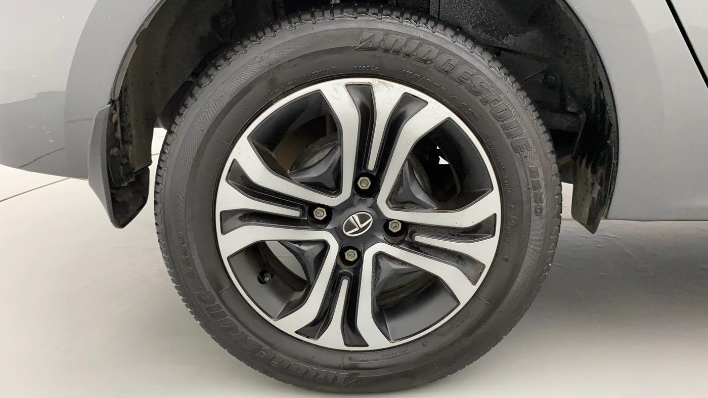 2022 Tata TIGOR XZ PLUS CNG, CNG, Manual, 26,604 km, Right Rear Wheel