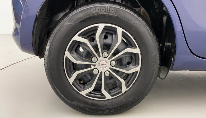 2021 Maruti Swift VXI D, Petrol, Manual, 15,922 km, Right Rear Wheel