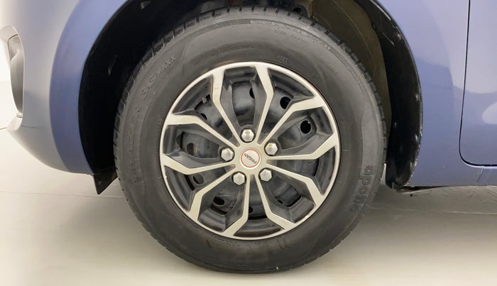 2021 Maruti Swift VXI D, Petrol, Manual, 15,922 km, Left Front Wheel