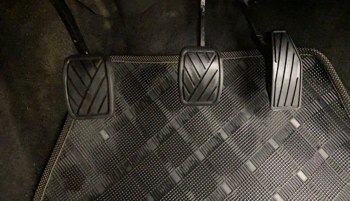 2021 Maruti Swift VXI D, Petrol, Manual, 15,922 km, Pedals