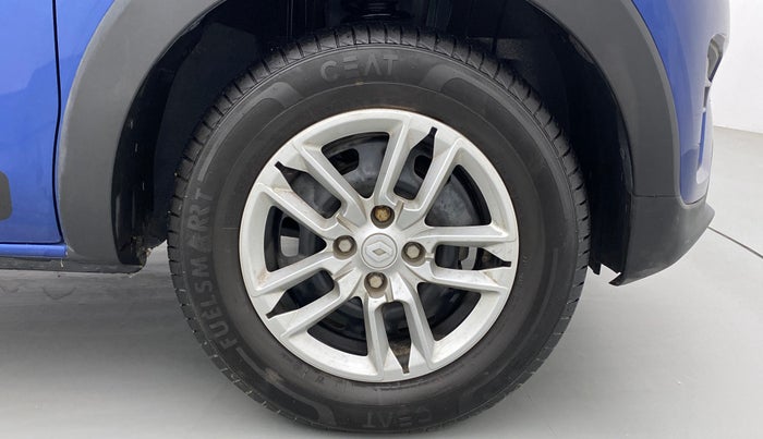 2019 Renault TRIBER RXT, Petrol, Manual, 3,367 km, Right Front Wheel