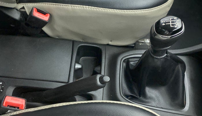 2019 Renault TRIBER RXT, Petrol, Manual, 3,367 km, Gear Lever
