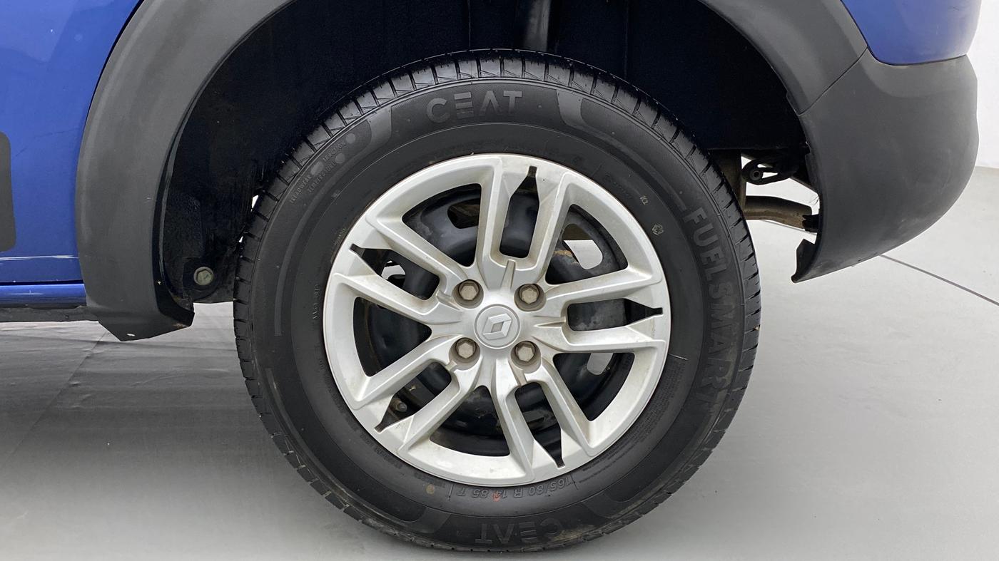2019 Renault TRIBER RXT, Petrol, Manual, 3,367 km, Left Rear Wheel