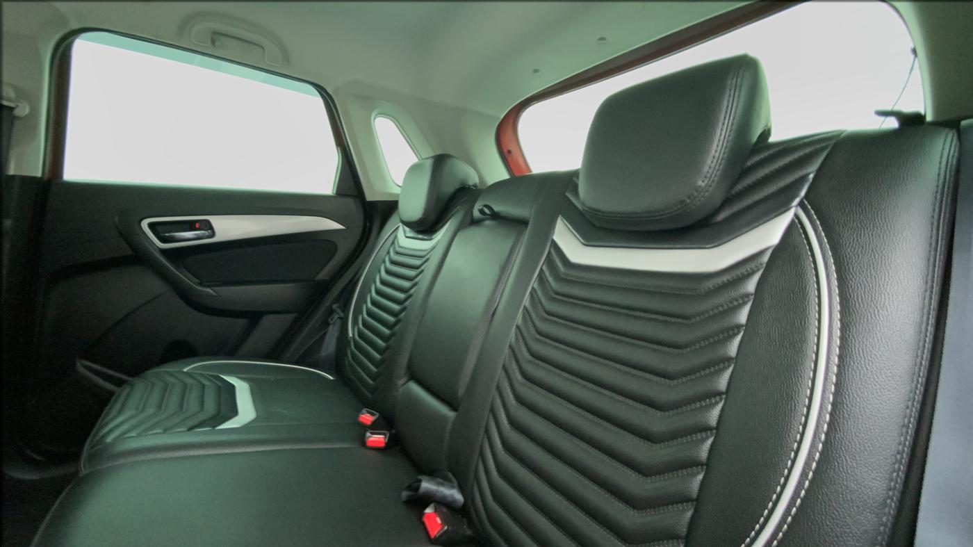 2021 Maruti Vitara Brezza ZXI, Petrol, Manual, 32,454 km, Right Side Rear Door Cabin