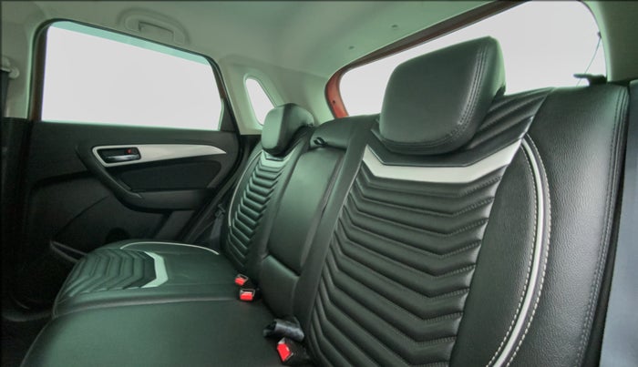 2021 Maruti Vitara Brezza ZXI, Petrol, Manual, 32,454 km, Right Side Rear Door Cabin