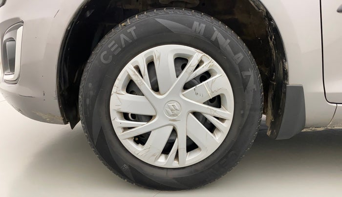 2015 Maruti Swift VXI, Petrol, Manual, 45,513 km, Left Front Wheel