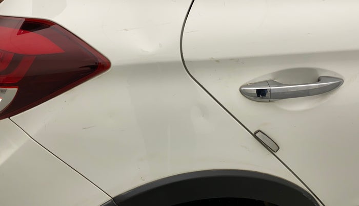 2016 Hyundai i20 Active 1.2 SX, Petrol, Manual, 62,643 km, Right quarter panel - Slightly dented