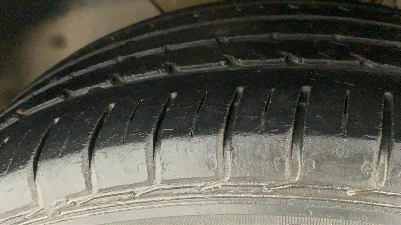 2016 Hyundai i20 Active 1.2 SX, Petrol, Manual, 62,643 km, Left Front Tyre Tread