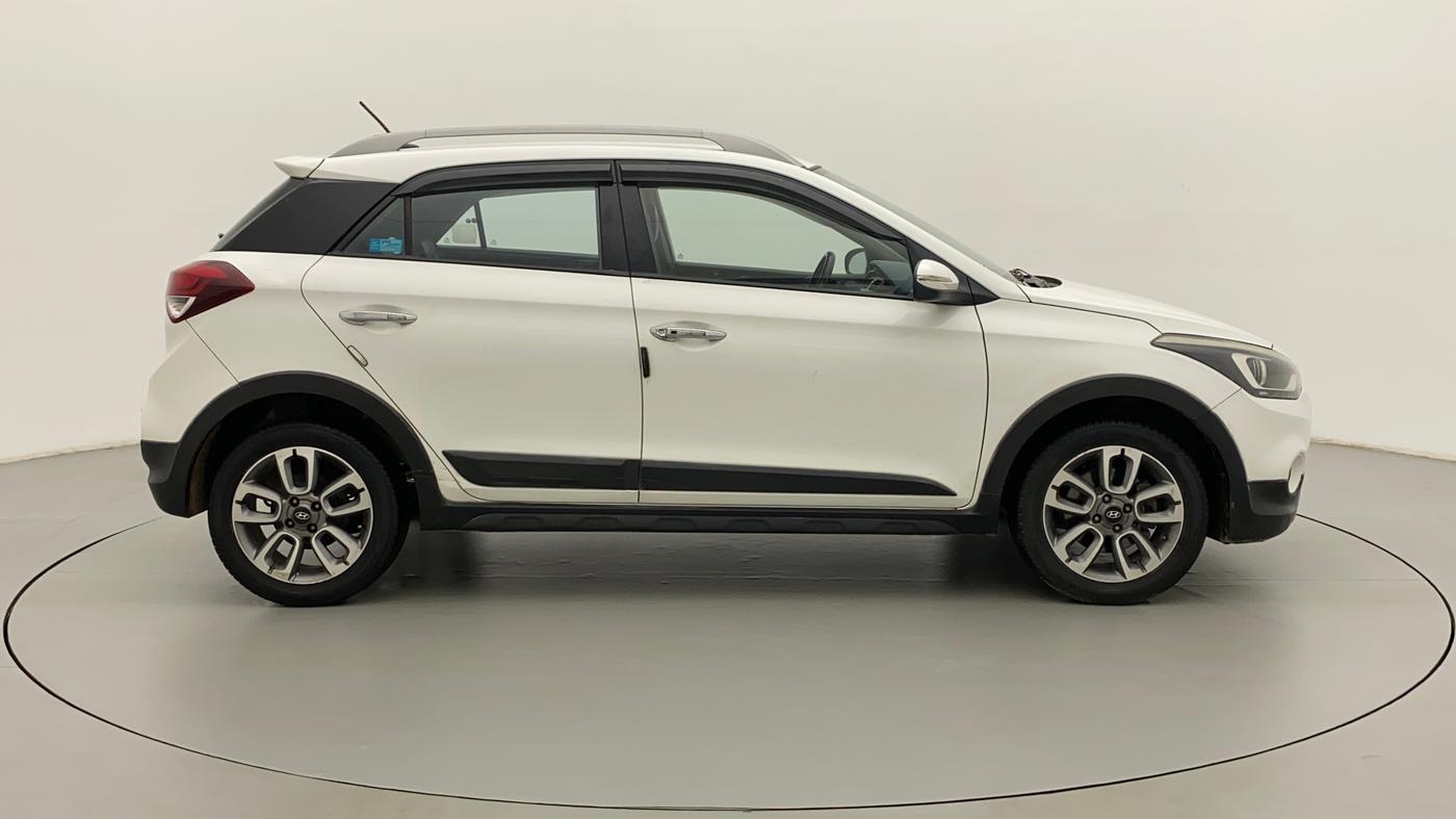 2016 Hyundai i20 Active 1.2 SX, Petrol, Manual, 62,643 km, Right Side View