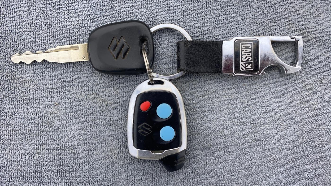 2019 Maruti New Wagon-R LXI CNG 1.0 L, CNG, Manual, 38,889 km, Key Close Up