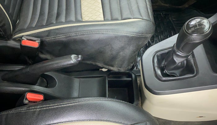 2019 Maruti New Wagon-R LXI CNG 1.0 L, CNG, Manual, 38,889 km, Gear Lever