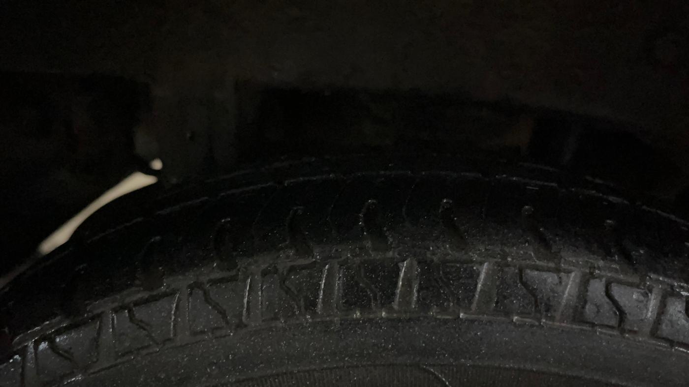 2015 Maruti Alto 800 LXI, Petrol, Manual, 43,979 km, Right Rear Tyre Tread