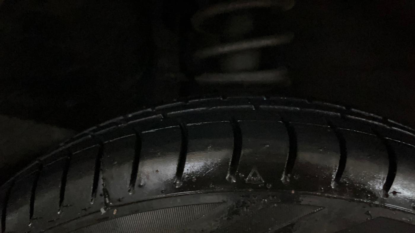 2015 Maruti Alto 800 LXI, Petrol, Manual, 43,979 km, Right Front Tyre Tread