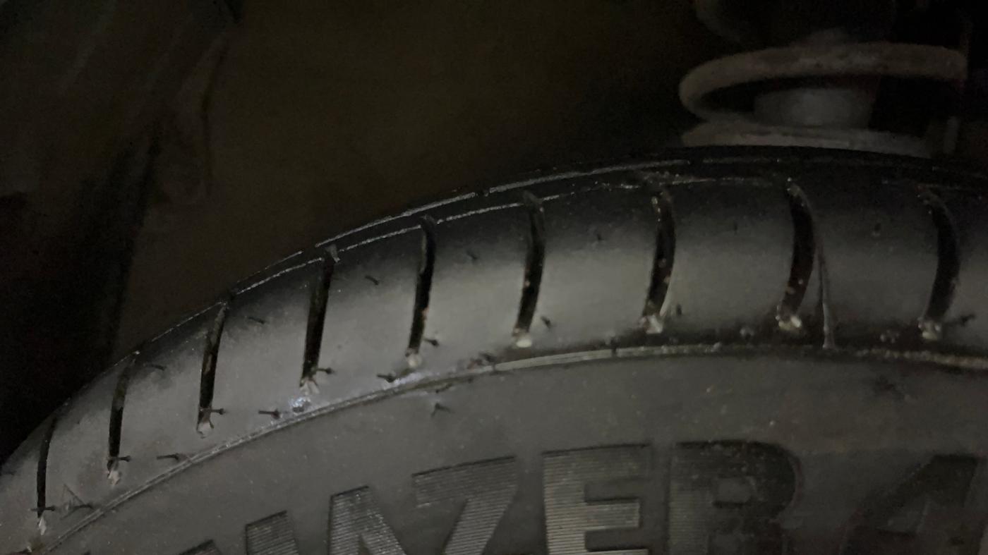 2015 Maruti Alto 800 LXI, Petrol, Manual, 43,979 km, Left Front Tyre Tread