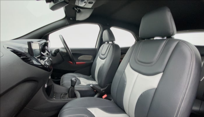 2020 Ford FREESTYLE FLAIR EDITION 1.2 PETROL, Petrol, Manual, 33,881 km, Right Side Front Door Cabin