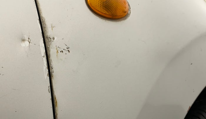 2010 Maruti A Star VXI, Petrol, Manual, 78,668 km, Right fender - Slight discoloration