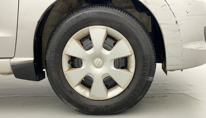 2010 Maruti A Star VXI, Petrol, Manual, 78,668 km, Right Front Wheel