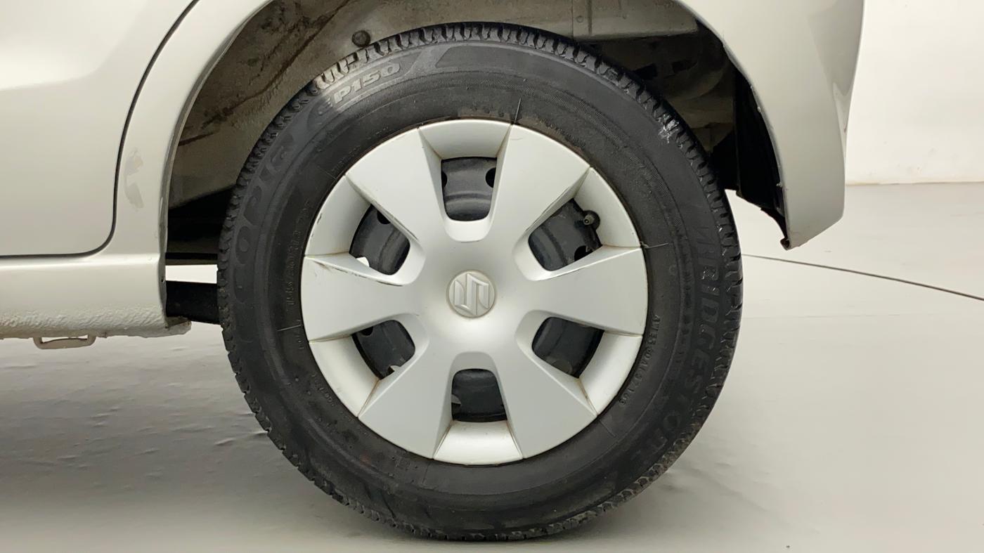 2010 Maruti A Star VXI, Petrol, Manual, 78,668 km, Left Rear Wheel