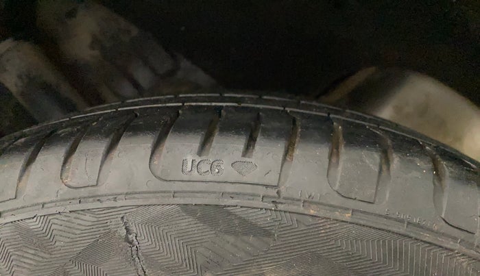 2022 MG ASTOR SHARP 1.5 CVT, Petrol, Automatic, 20,971 km, Left Rear Tyre Tread