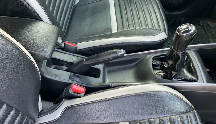 2020 Maruti Baleno ALPHA PETROL 1.2, Petrol, Manual, 48,273 km, Gear Lever