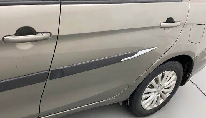 2020 Maruti Ciaz DELTA AT 1.5 SHVS PETROL, Petrol, Automatic, 41,619 km, Rear left door - Paint has faded