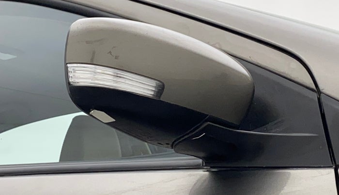 2020 Maruti Ciaz DELTA AT 1.5 SHVS PETROL, Petrol, Automatic, 41,619 km, Right rear-view mirror - Slight misalignment