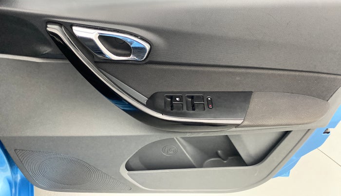 2017 Tata TIGOR Revotron XZA 1.2, Petrol, Automatic, 42,917 km, Driver Side Door Panels Control