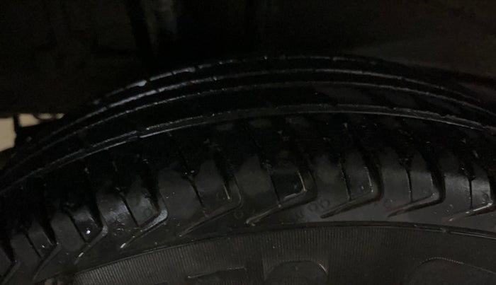 2021 Maruti New Wagon-R LXI CNG (O) 1.0, CNG, Manual, 23,610 km, Right Rear Tyre Tread