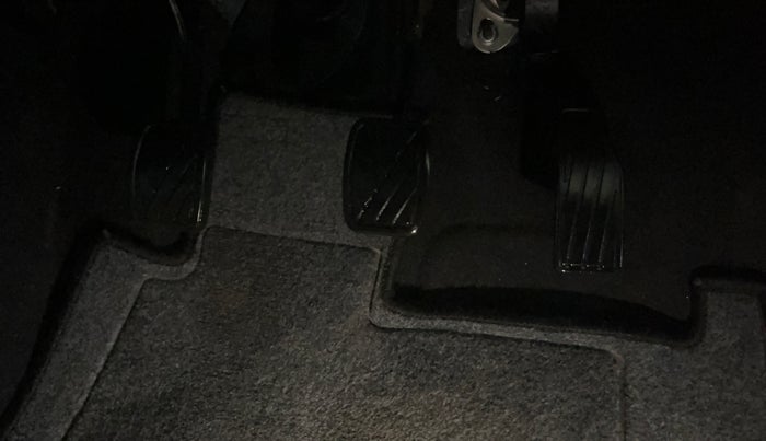 2021 Maruti New Wagon-R LXI CNG (O) 1.0, CNG, Manual, 23,610 km, Pedals