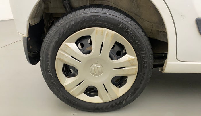 2013 Maruti Wagon R 1.0 VXI, Petrol, Manual, 50,334 km, Right Rear Wheel