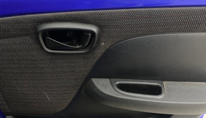 2014 Tata Nano TWIST XT, Petrol, Manual, 49,821 km, Driver Side Door Panels Control