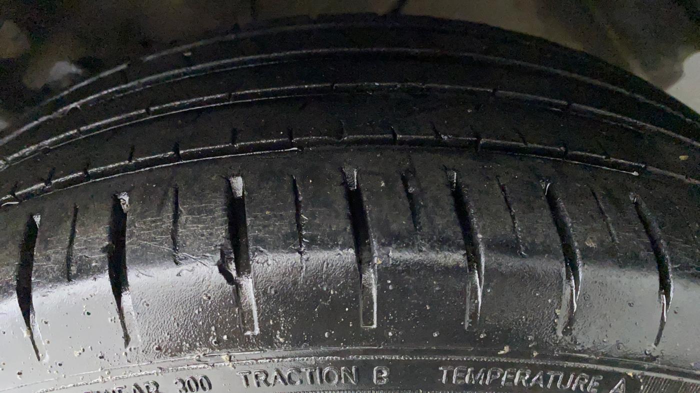 2019 Maruti Baleno ZETA 1.2 K12, Petrol, Manual, 29,123 km, Right Rear Tyre Tread