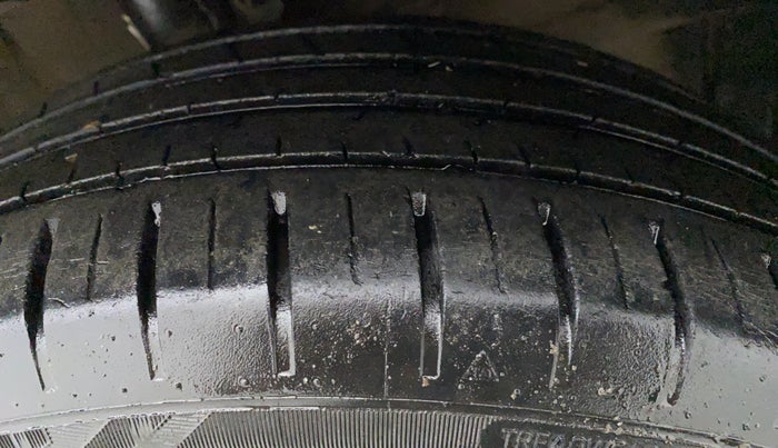 2019 Maruti Baleno ZETA 1.2 K12, Petrol, Manual, 29,123 km, Right Front Tyre Tread