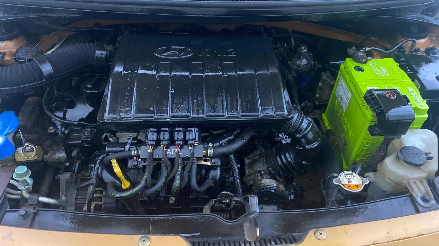 2013 Hyundai i10 MAGNA 1.2, CNG, Manual, 34,730 km, Engine View