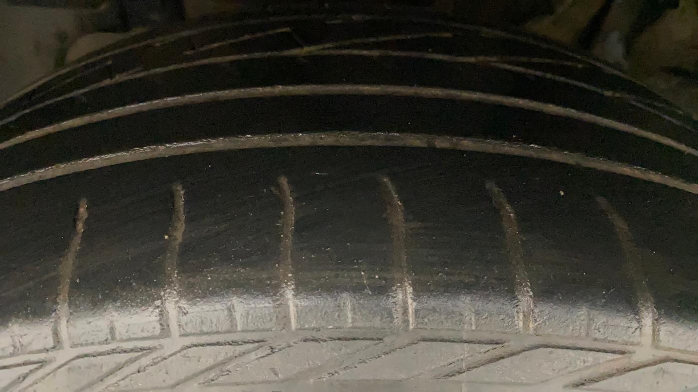 2018 Tata NEXON XZ PLUS DIESEL, Diesel, Manual, 69,566 km, Left Front Tyre Tread