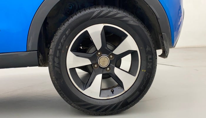 2018 Tata NEXON XZ PLUS DIESEL, Diesel, Manual, 69,566 km, Left Rear Wheel